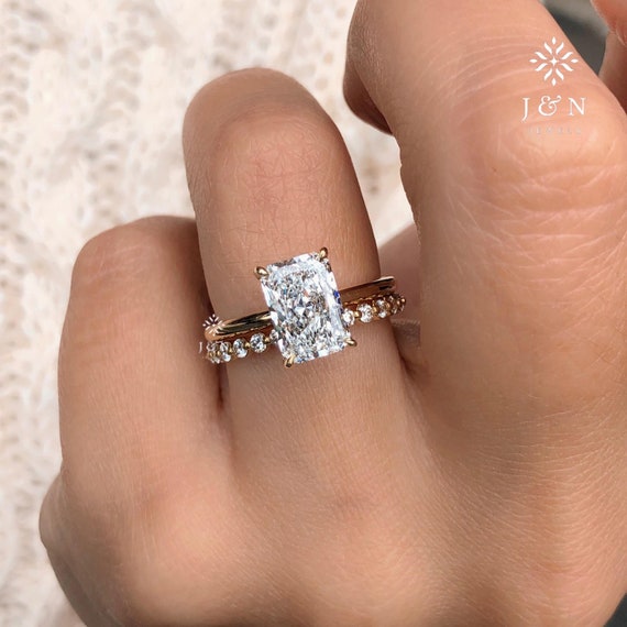 3CT Radiant Cut Moissanite Ring Set 14k Gold Bridal Engagement & Wedding Ring Set Anniversary Ring Set Radiant Cut Bridal Ring Set