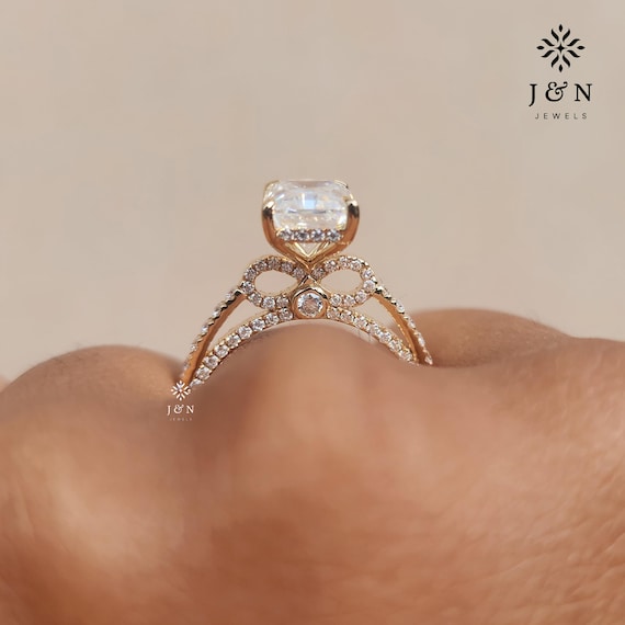 2.5CT Radiant Cut Moissanite Engagement Ring Vintage Inspired Split Shank Ring 14K Gold Ring Hidden Halo Ring Diamond Bridal Ring For Women