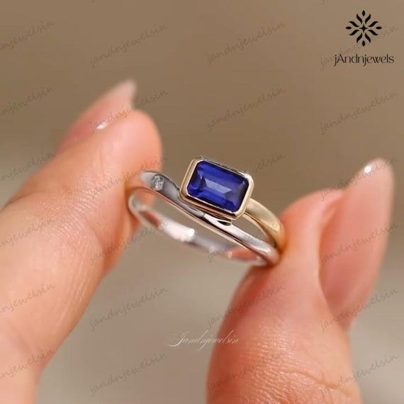 Emerald Cut Blue Sapphire Ring Bezel Set Two Tone Gold Silver Band Minimalist Engagement Ring 14K Solid Gold Anniversary Gift Promise Ring