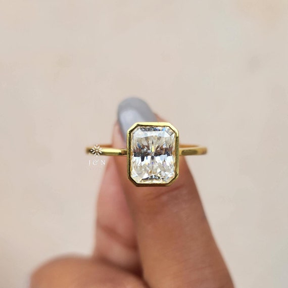 Bezel Set Radiant Cut Moissanite Engagement Ring 14K Solid Gold Ring Wedding Ring For Her Unique Anniversary Gift Proposal Ring