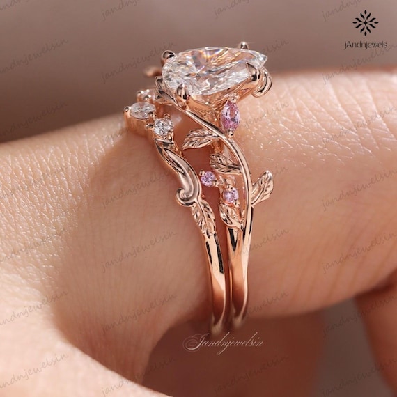 Nature Inspired Pear Moissanite Engagement Ring Set, Pear Bridal Ring Set, 14K Gold Wedding Ring Set, Anniversary Ring Set For Women