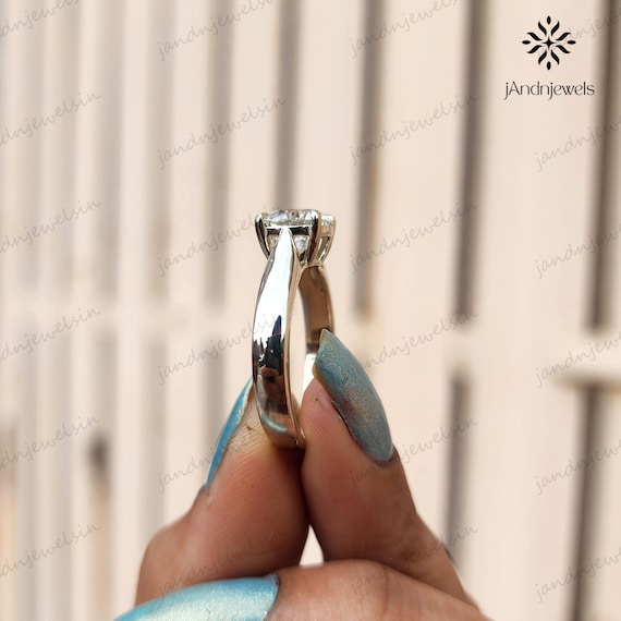 2CT Round Moissanite Ring, Vintage 14K Gold Solitaire Engagement Ring