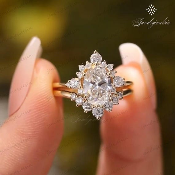 3CT Oval Moissanite Engagement Ring Set Diamond Starburst Halo 14K Yellow Gold Wedding Ring Vintage Inspired Bridal Ring Set for Her