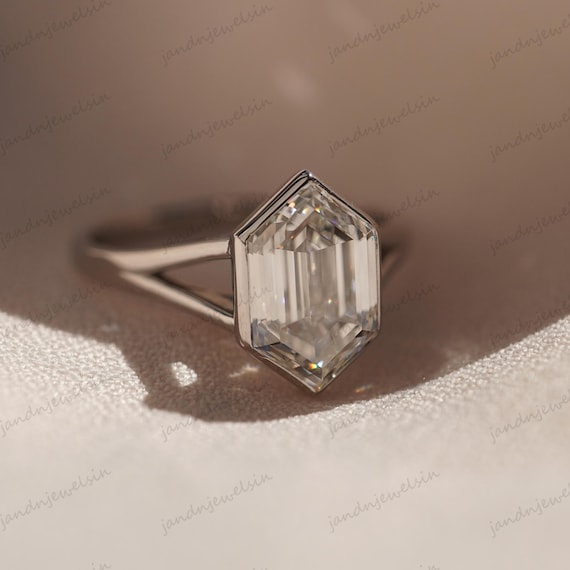 Hexagon Cut Moissanite Diamond Engagement Ring Geometric Bezel Setting Modern 14k White Gold Bridal Ring Unique Wedding Art Deco Ring