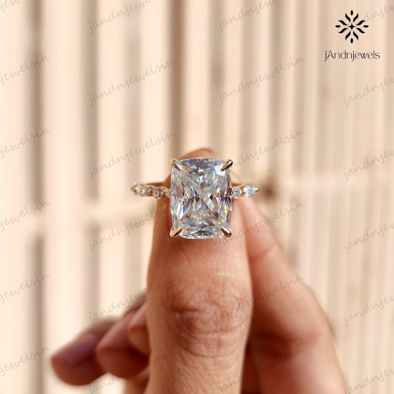 4 CT Elongated Cushion Cut Side Marquise Engagement Colorless Moissanite Ring Solitaire Ring Wedding Ring Anniversary Ring Gifts For Women
