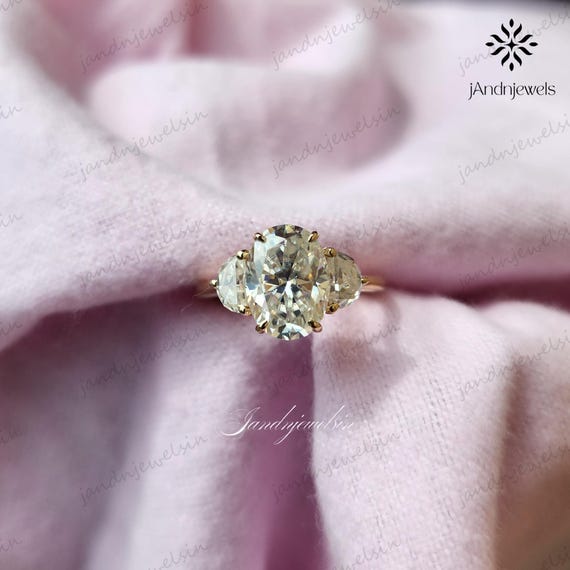 4CT Oval Moissanite Engagement Ring Three Stone Diamond Ring 14K Gold Wedding Ring Side Stone Half Moon Ring Proposal Ring Anniversary Gift