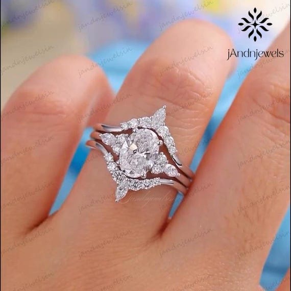 3CT Oval Moissanite Diamond Engagement Ring Set Double Curved Wedding Bands Unique Bridal Ring 14K Gold Oval Cluster Ring Anniversary Gift