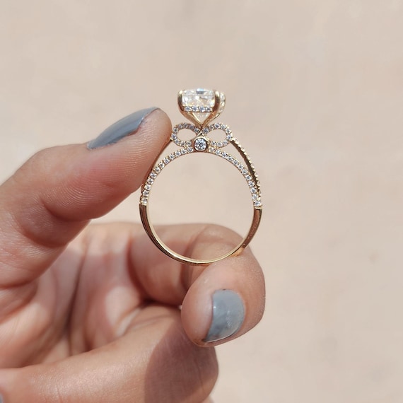 Radiant Cut Moissanite Engagement Ring 14K Gold Vintage Bow Hidden Halo Bridal Ring Unique Pave Diamond Band Art Deco Wedding Ring for Her