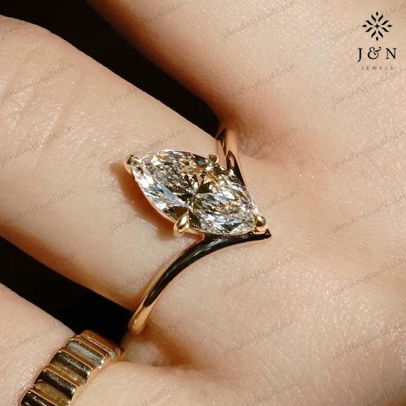 2CT Marquise Cut Moissanite Diamond Engagement Ring Unique Wedding Ring 14K Gold Ring For Her Anniversary Gift Promise Ring Marquise Ring
