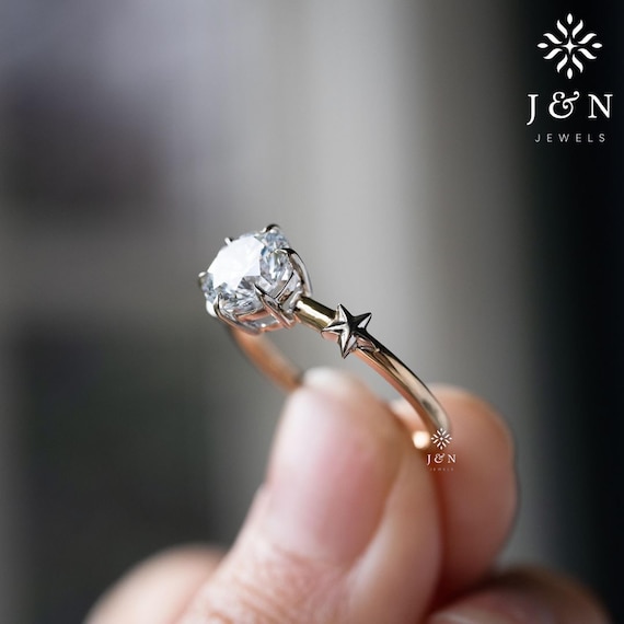 Classic Round Cut Moissanite Engagement Ring 14k Gold Moon Star Wedding Ring Two Tone Ring Anniversary Gift Promise Rings For Women