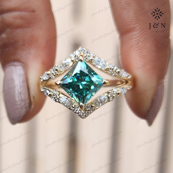 Green Princess Cut Moissanite Ring: Art Deco Diamond Halo, 14K Gold