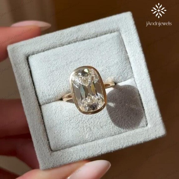 5CT Old Main Cushion Cut Moissanite Engagement Ring Bezel Set Ring 14K Solitaire Ring for Her Wedding Ring Antique Diamond Ring Promise Ring