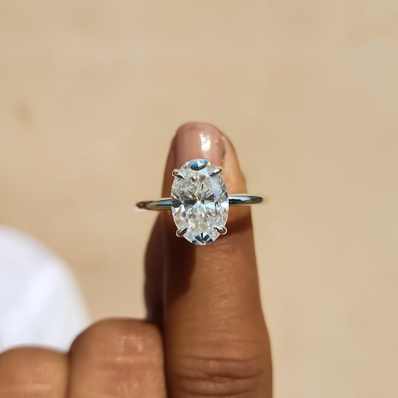 Oval Moissanite Engagement Ring 14K Gold Hidden Halo Solitaire Ring Classic Thin Band Ring for Her Dainty Wedding Ring Anniversary Gift