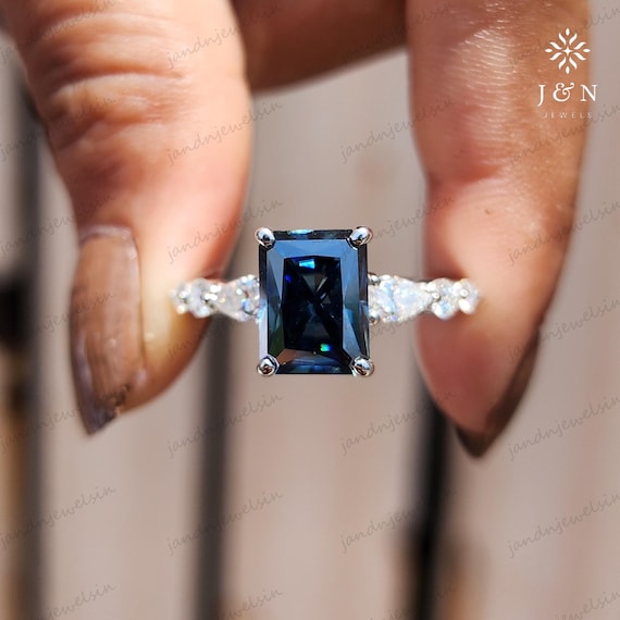 2.5CT Radiant Cut Royal Blue Moissanite Diamond Engagement Ring 14k Gold Vintage Wedding Ring Art Deco Statement Ring Unique Ring For Her