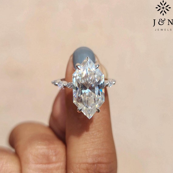 7CT Dutch Marquise Cut Moissanite Engagement Ring Marquise Cut Hidden Halo Ring Anniversary Gifts 14k White Gold Ring Christmas Gifts