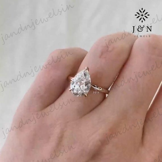 3CT Pear Cut Moissanite Engagement Ring 14K Solid Gold Solitaire Ring Wedding Ring Proposal Anniversary Christmas Gift