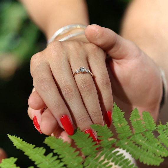 3 Stone Moissanite Engagement Ring 14K Gold Pear Side Stone Ring Classic Three Stone Diamond Ring Dainty Bridal Wedding Ring for Her