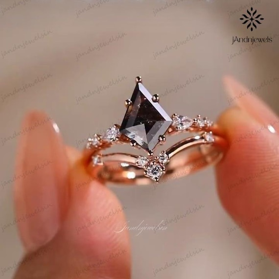 0.90CT Kite Cut Salt and Pepper Engagement Ring Set 14K Gold Bridal Set Nature Inspired Wedding Ring Unique Bridal Ring Set Anniversary Ring