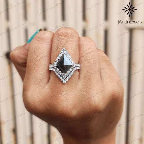 2.30CT Vintage Art Deco Wedding Ring Unique Salt and Pepper Diamond Bridal Ring Anniversary Gift Kite Cut Black Diamond Engagement Ring Set