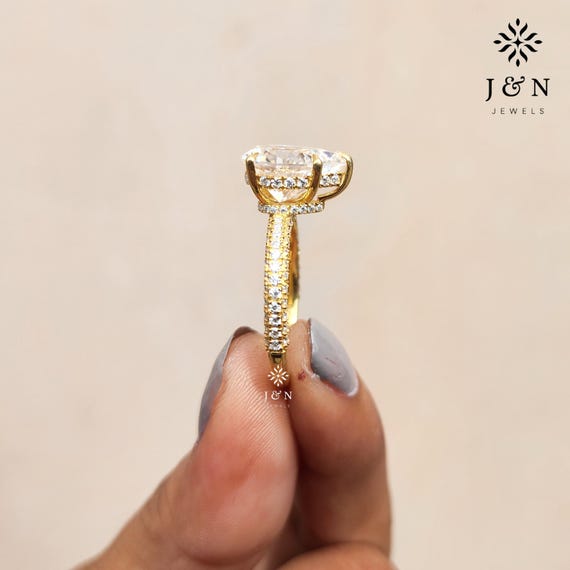 3CT Pear Cut Moissanite Engagement Ring Pear Cut Diamond Ring 14k Gold Wedding Ring Anniversary Ring Promise Ring For Her Pave Setting Ring