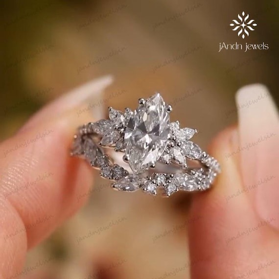 Vintage Marquise Moissanite Engagement Ring Set Cluster Marquise Diamond Bridal Ring 14K Gold Wedding Ring Nature Inspired Christmas Gifts