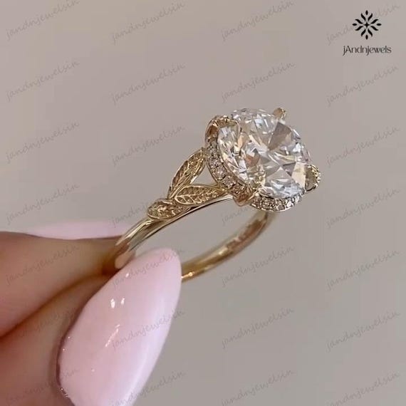 Vintage Round Cut Moissanite Engagement Ring 14K Gold Leaf Design Halo Ring Unique Floral Bridal Ring Wedding Anniversary Gift for Her