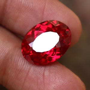 Burma Rubin 11+ karat oval 1 st Naturlig röd Mozambique rubin AAA lyster Jordiskt utvunna lösa naturliga ädelstenar AAA felfri blodröd