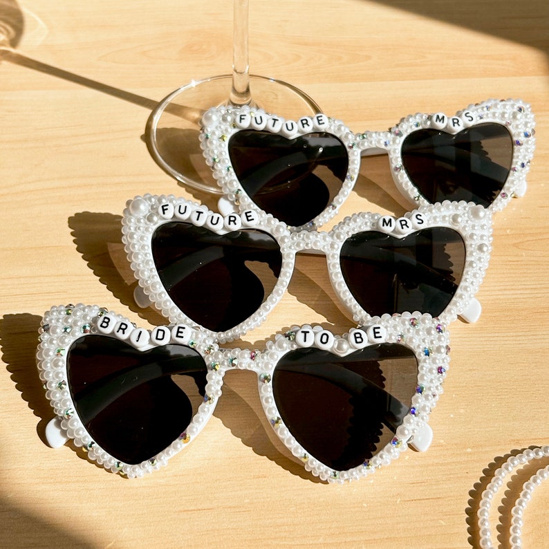Customized Bride Heart Rhinestone Sunglasses, Bride To Be Sunglasses, Pearl Sunglasses Bride, Rhinestone Wedding Accessories, Bridal Shower image 8
