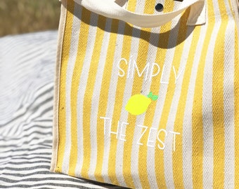 Strandtasche mit gelb-weiß gestreiften Schultergurten aus festem, fluoreszierendem, beflocktem Canvas in Zitronenfarbe, simply the zest / LITTLE LEMON BAG