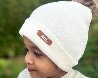 Pompom hat for girl or boy in wool, personalized first name, camel imitation leather / LITTLE BEANIE