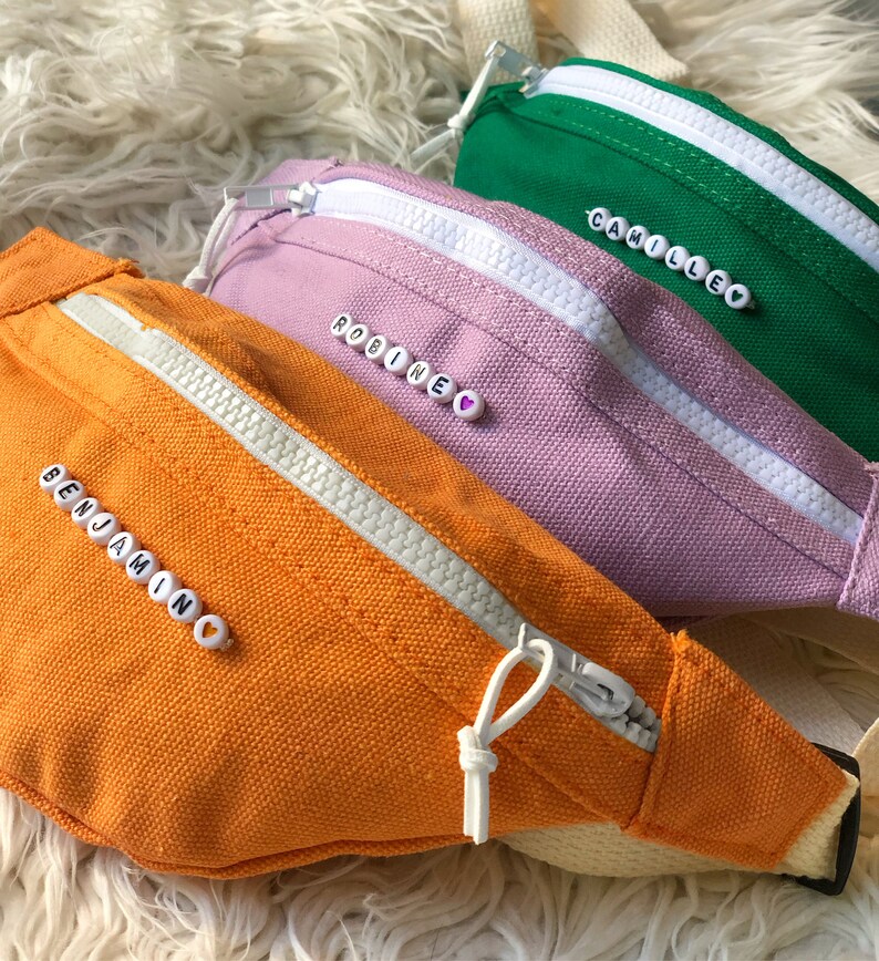 Zipped children's fanny pack with first name or word in beaded letters heart, adjustable shoulder strap, 7 colors / LITTLE BANANAKID image 4