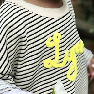 Marinière sweat de plage pour enfant avec prénom fluo personnalisable / LITTLE SUMMER SWEAT Sun