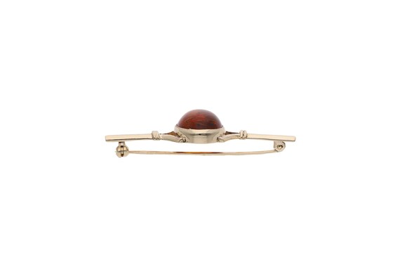 9ct Gold and Amber Brooch. - image 3