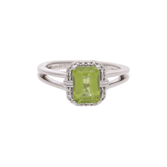 Platinum Peridot and Diamond Ring. - image 1