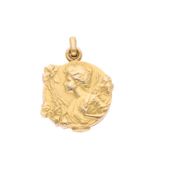 18ct Gold Art Nouveau Mirror Pendant