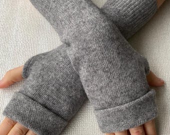 100% Cashmere Gloves - Fine Luxurious Wool Soft and Warm Fingerless Gloves / Wrist Warmers Mid Grey Upcycled Handmade