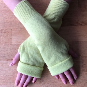 100% Luxurious Cashmere Wool Soft and Warm Fingerless Gloves / Wrist Warmers with Thumbs Lime Green Upcycled Handmade Sustainable Recycled