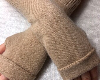 100% Luxurious Cashmere Wool Fingerless Gloves/Wrist Warmers Camel Beige Upcycled