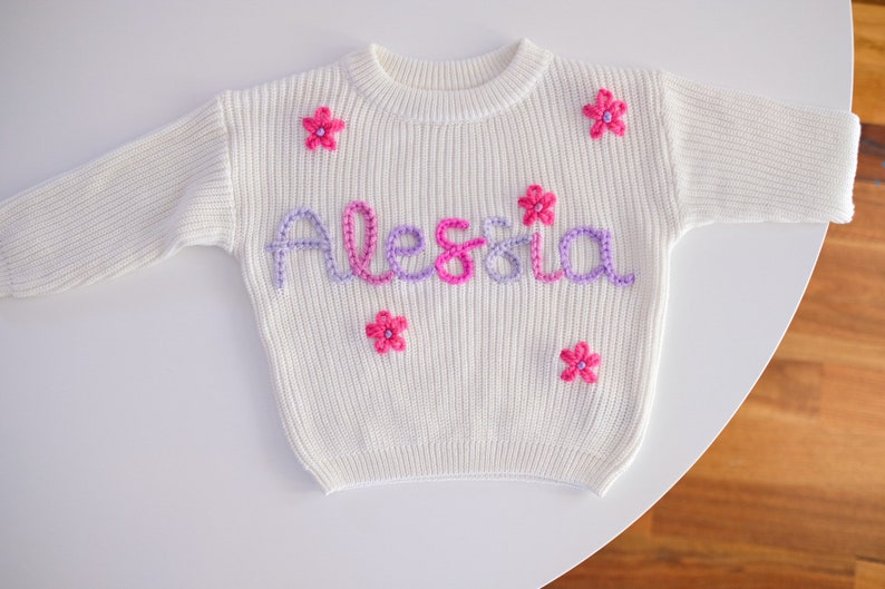 Custom name sweater, personalised, hand-embroidered jumper, baby shower, baby announcement, kids birthday present, over 80 yarn colours image 3