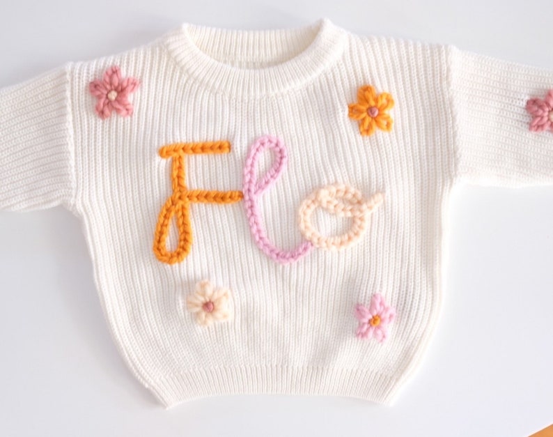 Custom name sweater, personalised, hand-embroidered jumper, baby shower, baby announcement, kids birthday present, over 80 yarn colours White