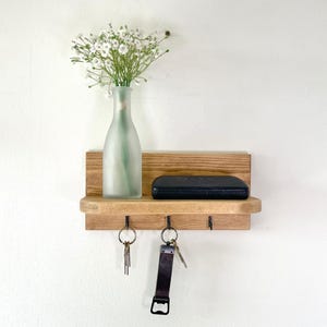 Rustic Wooden Key Holder Shelf – Entryway Organiser, Wall-Mounted Key Rack, Handmade Hallway Storage image 1