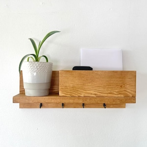 Entryway Organiser – Wall-Mounted Key Holder & Mail Shelf, Modern Hallway Storage, Handmade Home Decor