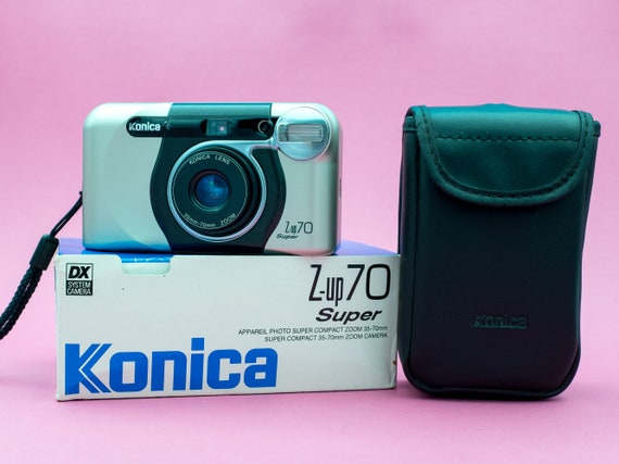 1990 年代の Konica Z-up 70 スーパー 35 mm フィルム カメラ