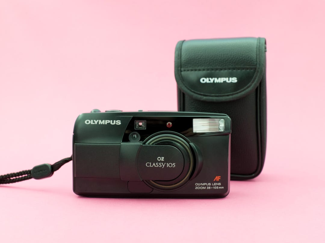 ♪♪OLYMPUS OZ CLASSY 105♪♪ Near MINT w/ strap ] Olympus OZ CLASSY 105 Point & Shoot