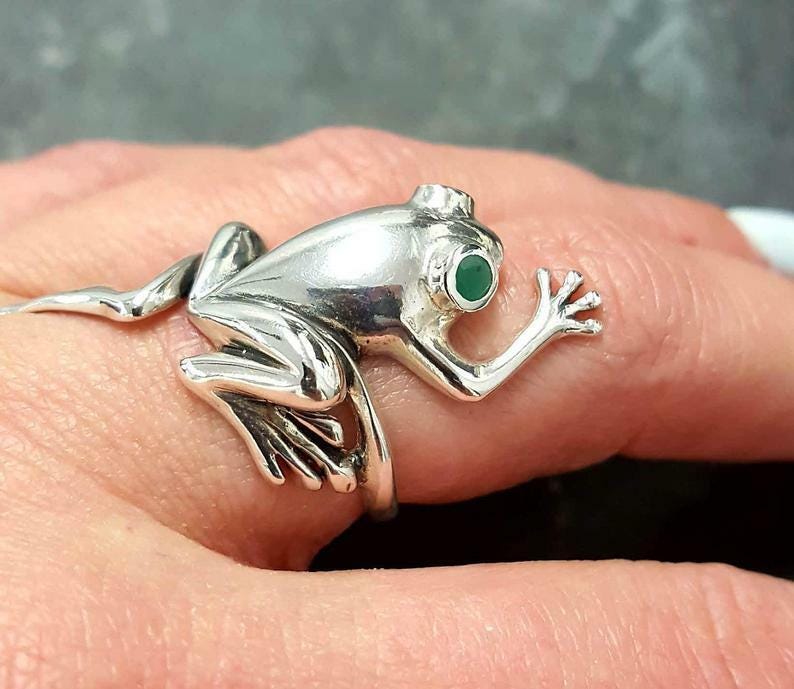 The Great Frog Ring - Etsy