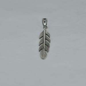 Sterling Silver Textured Feather Charm: Bird Lover Necklace duty/tariff free