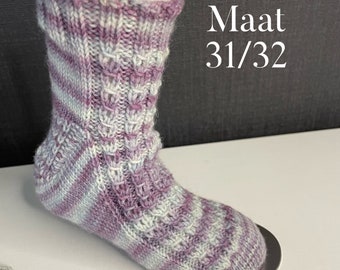 Knitted wool socks size 31/32