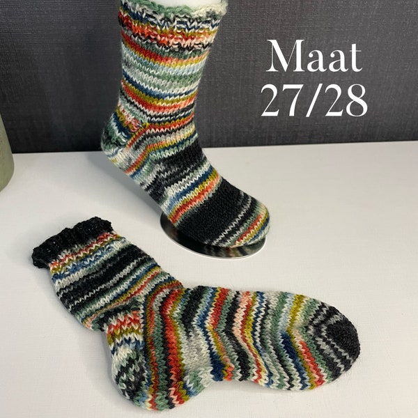 Knitted wool socks size 27/28
