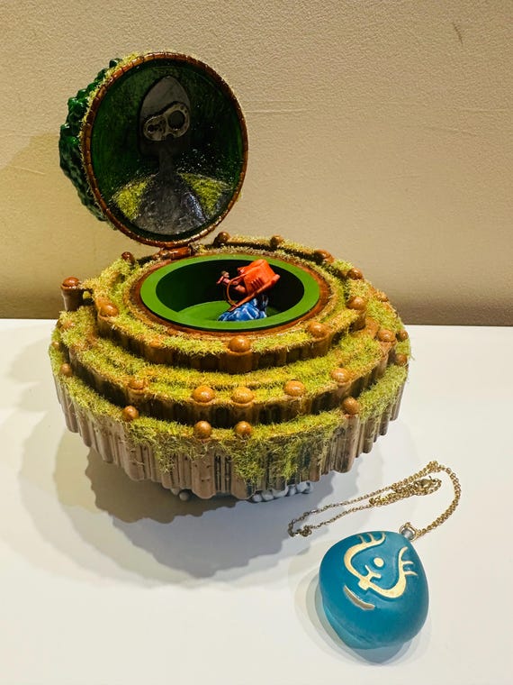 Castle in the Sky Music Box and Pendant - Etsy