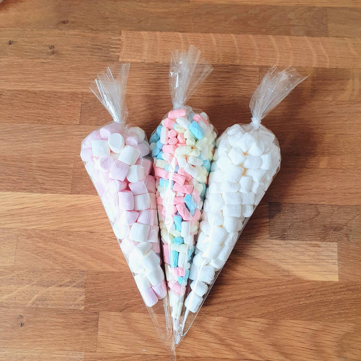 Bulk Individually Wrapped Marshmallows - 200 Count For S'mores, Camping & Parties (1 Inch Cylinders)